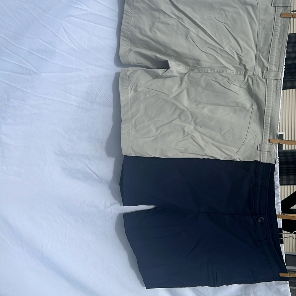 2pair Eddie Bauer walking shorts size 14, like new